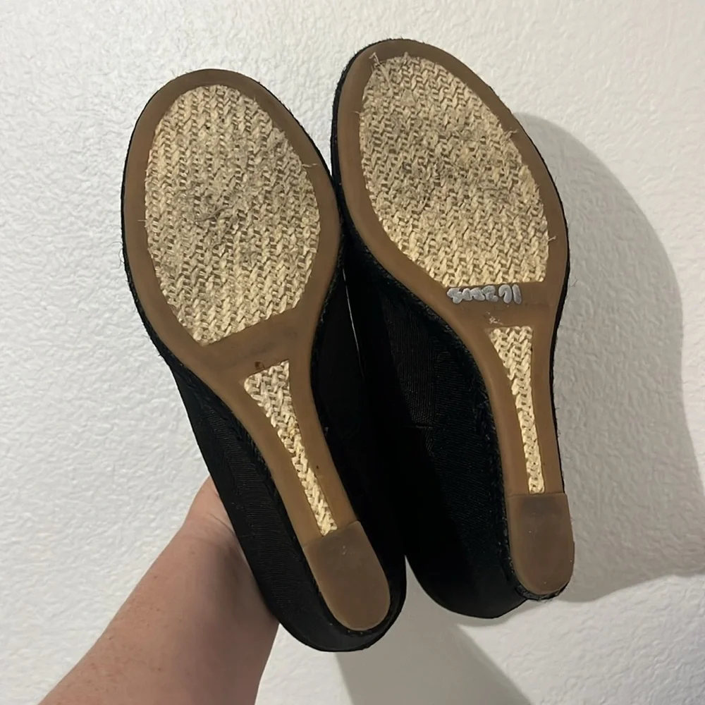 Lauren Ralph Lauren Women’s Nella Canvas Wedge Peep Toe Shoes Size 9.5 Black